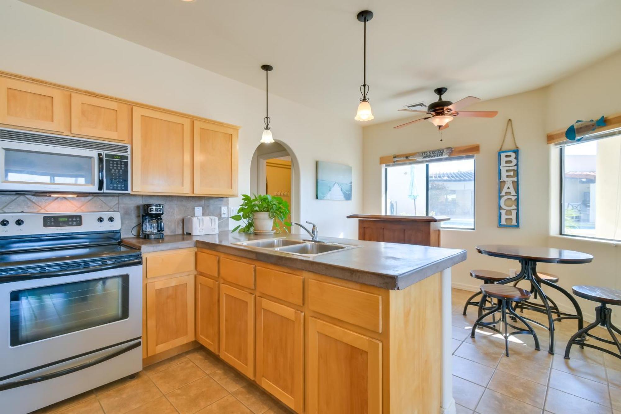 Bright Cottage With Pool And Spa - 5 Mi To Lake Havasu Лейк-Хавасу-Сити Экстерьер фото